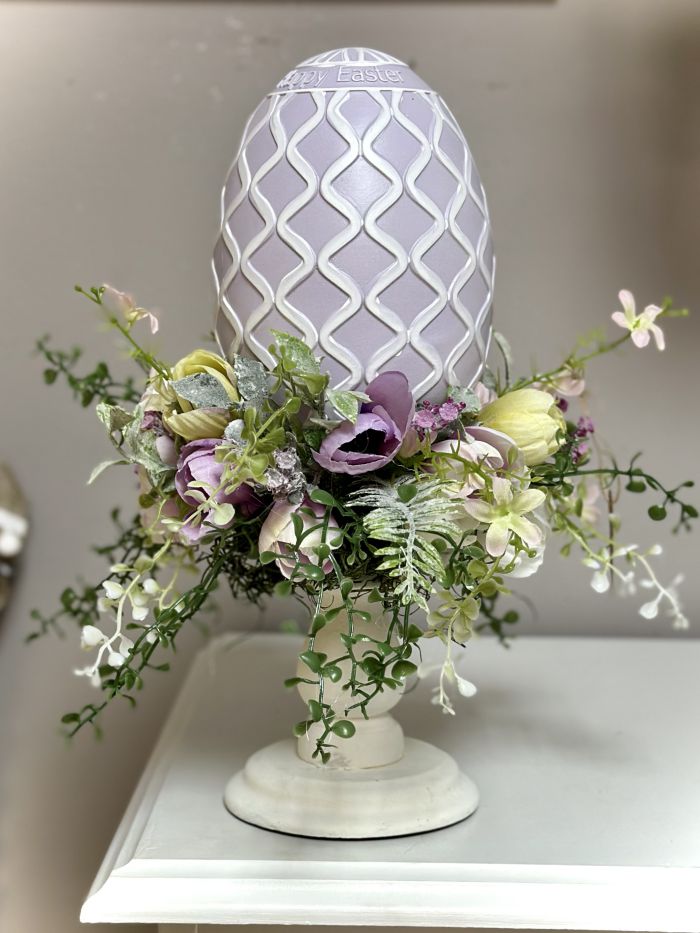 Easter egg pedestal with florals
