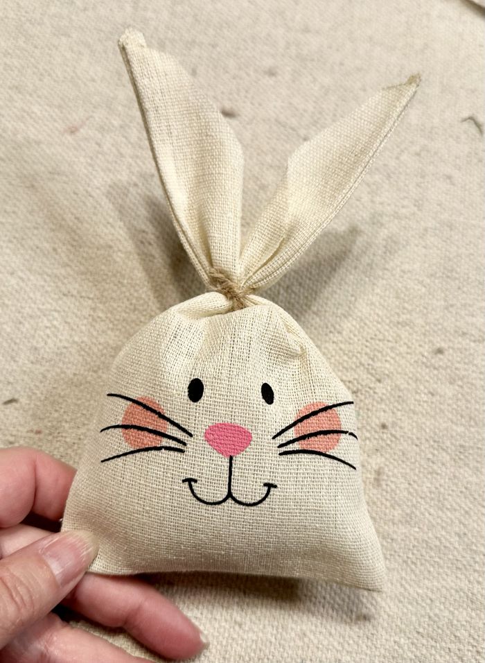 Dollar Tree Easter Bunny Craft