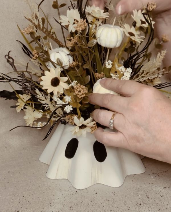 ghost boo bucket
