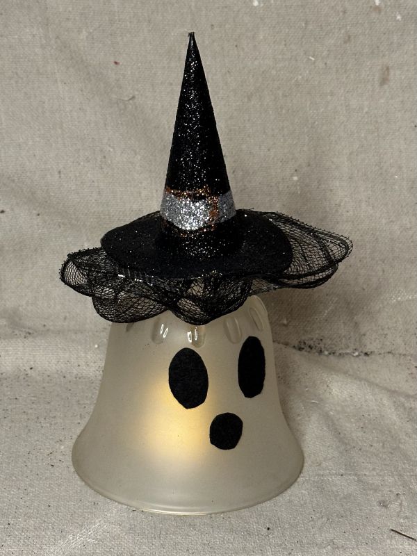 Halloween ghost lanterns