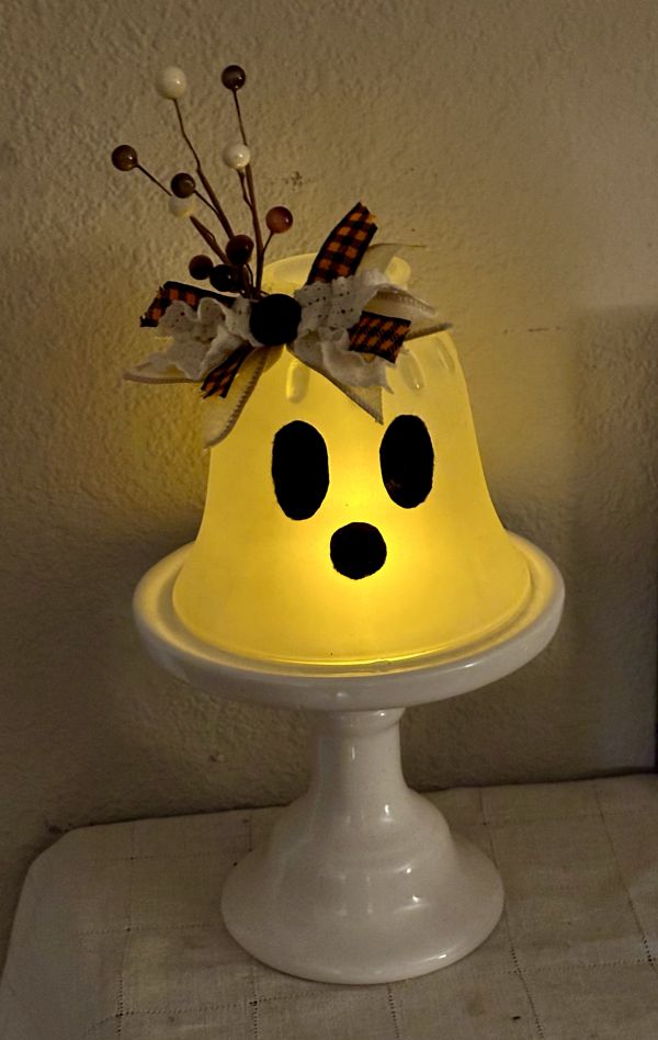 Halloween ghost lanterns