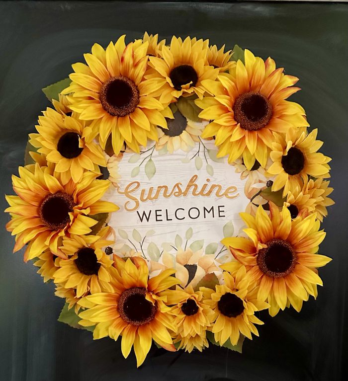 beautiful sunflower wreath