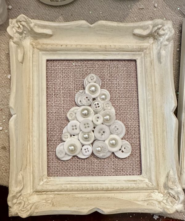 framed button christmas tree