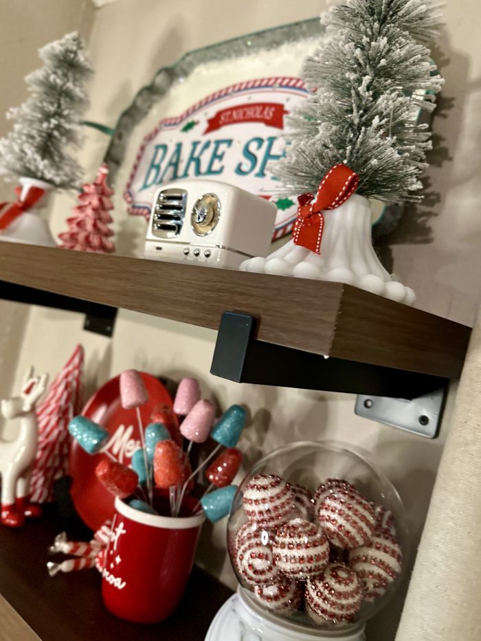 coffee/cocoa bar