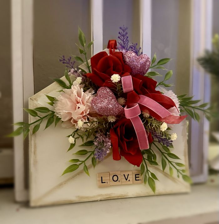 Dollar Tree Valentine sign