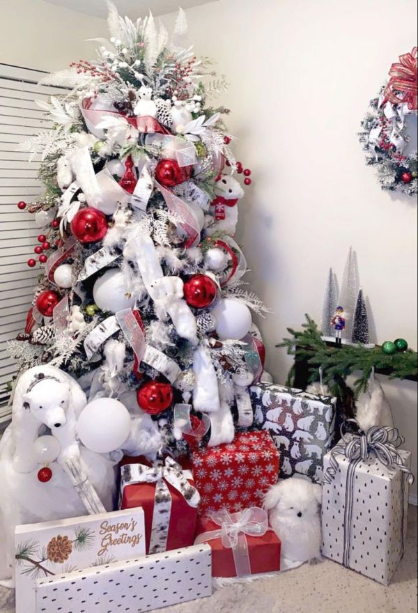 decorate your christmas tree like a pro