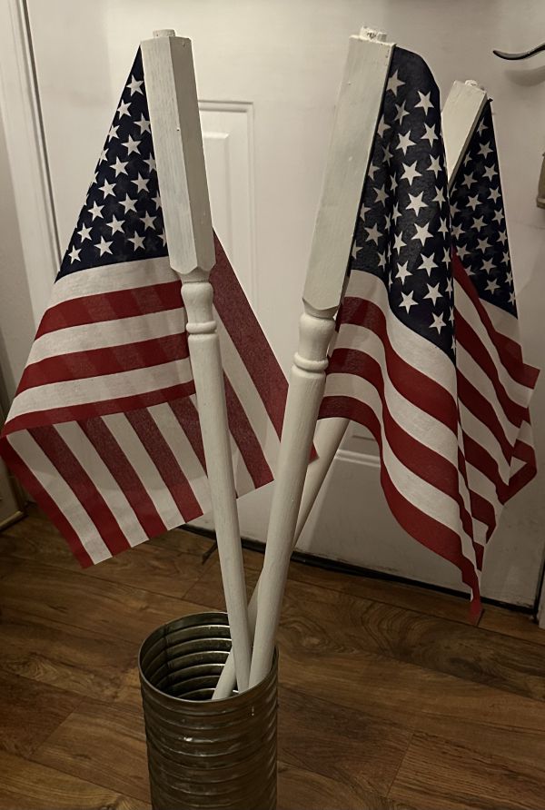 spindle flag